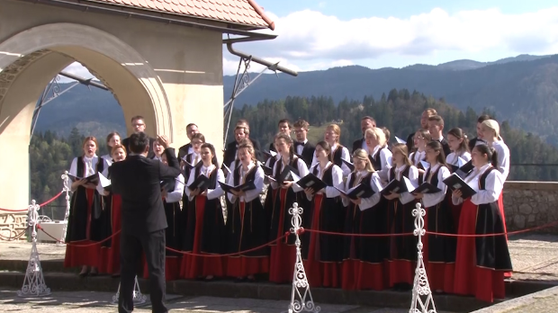Академски-хор-СКЦ-из-Ниша-јубилеј-прославио-турнејом-по-Словенији-и-Аустрији