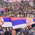 protest-srba-u-kosovskoj-mitrovici:-da-kosovske-vlasti-omoguce-dinarske-isplate-iz-beograda-(video)